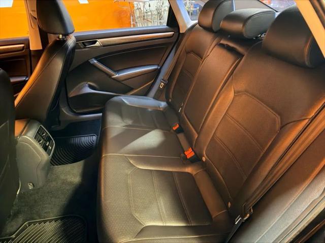 2017 Volkswagen Passat 1.8T SE