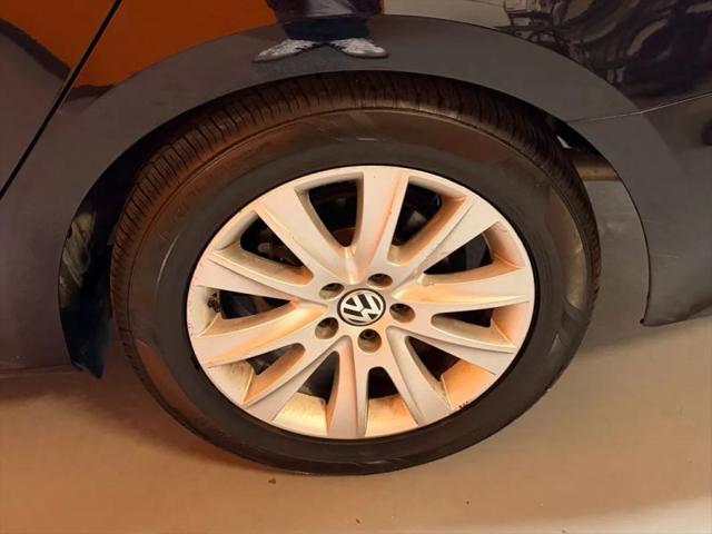 2017 Volkswagen Passat 1.8T SE