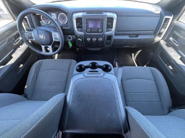 2024 Ram 1500 Classic Warlock Crew Cab 4x4 5'7" Box