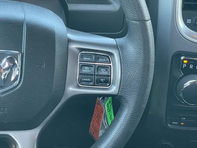 2024 Ram 1500 Classic Warlock Crew Cab 4x4 5'7" Box