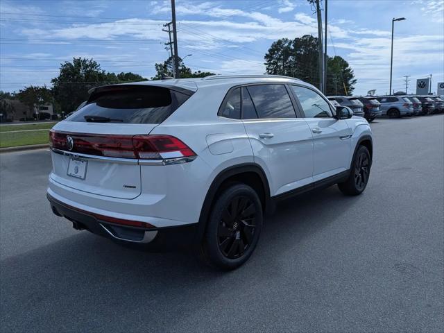 2026 Volkswagen Atlas Cross Sport SE with Technology