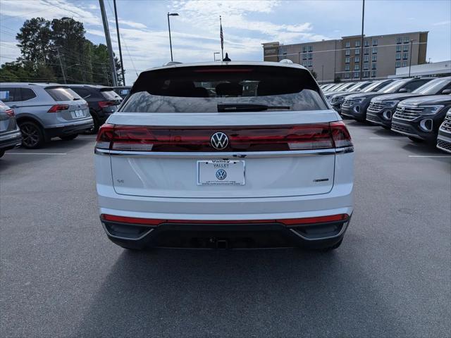 2026 Volkswagen Atlas Cross Sport SE with Technology