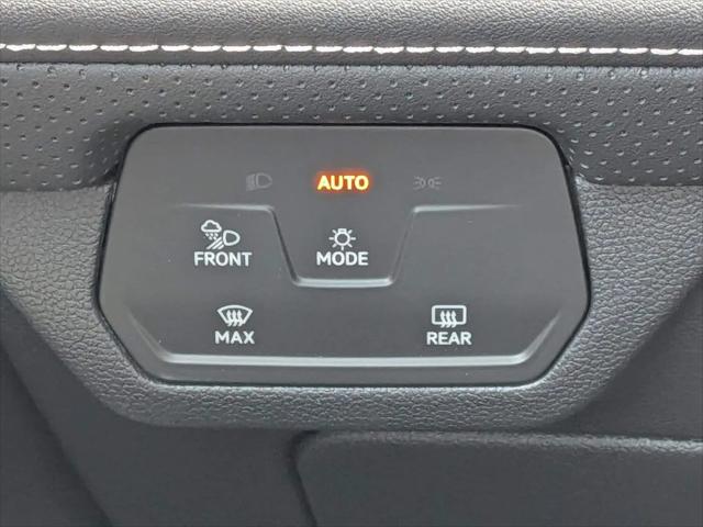 2026 Volkswagen Atlas Cross Sport SE with Technology