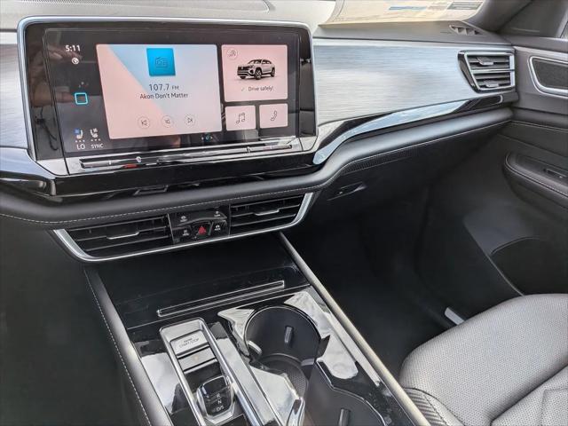 2026 Volkswagen Atlas Cross Sport SE with Technology