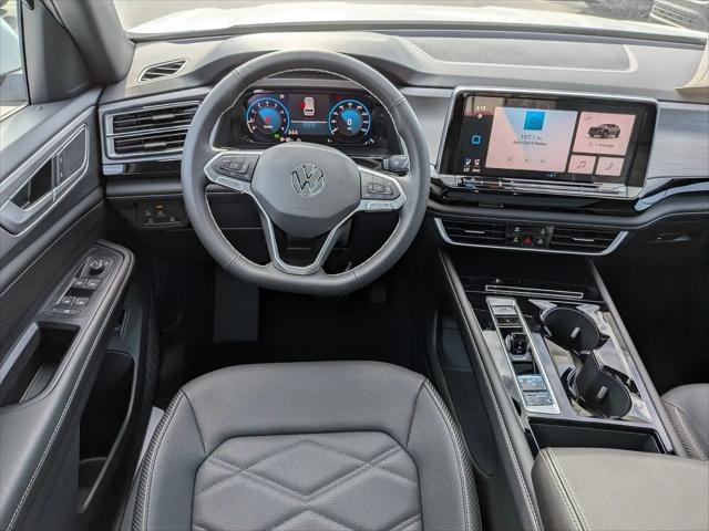 2026 Volkswagen Atlas Cross Sport SE with Technology
