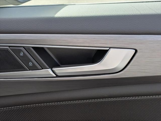 2026 Volkswagen Atlas Cross Sport SE with Technology