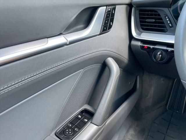 2020 Porsche 911 Carrera 4S