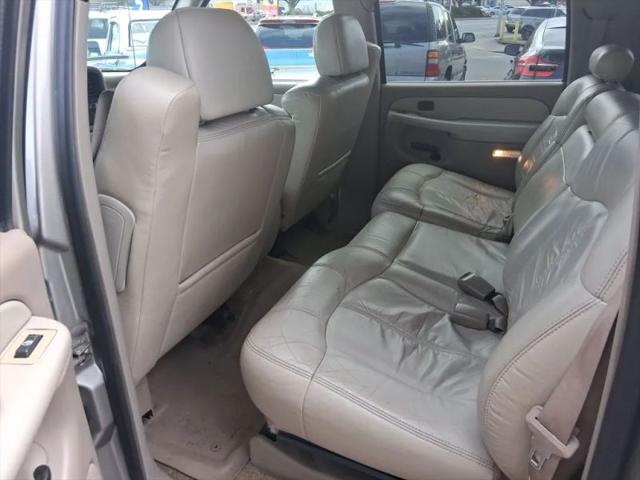 2001 Chevrolet Suburban LT