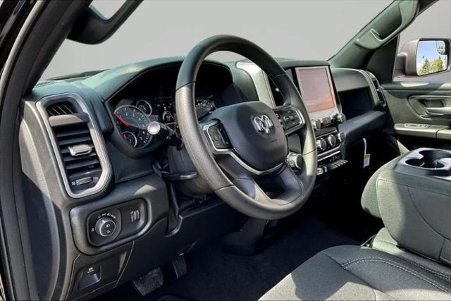 2026 Ram 1500 Express Crew Cab 4x4 5'7" Box