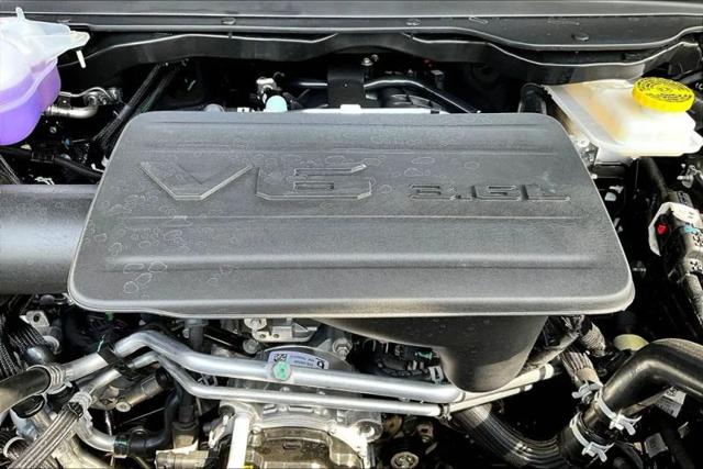 2026 Ram 1500 Express Crew Cab 4x4 5'7" Box