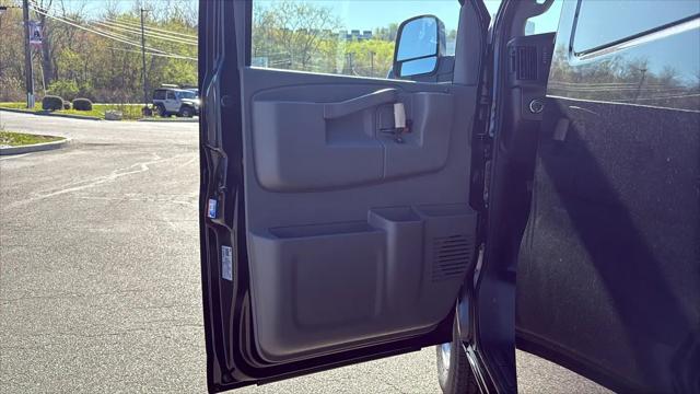 2026 GMC Savana Cargo 3500 Extended Wheelbase, Work Van, RWD