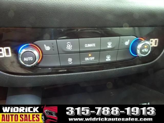 2022 Buick Enclave AWD Essence