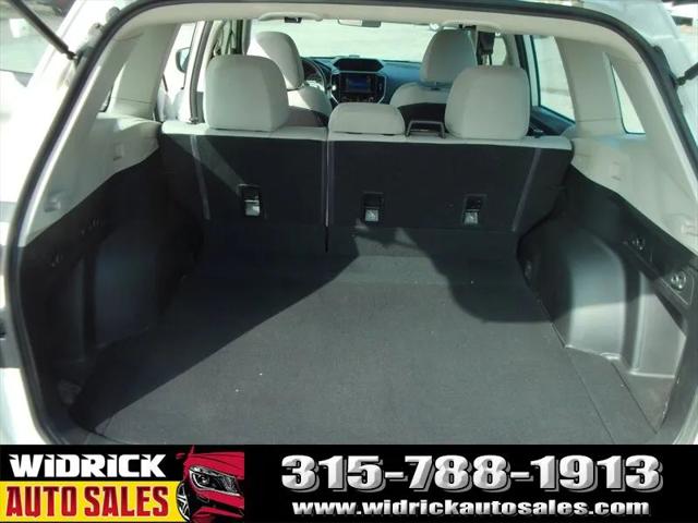 2022 Subaru Forester Base