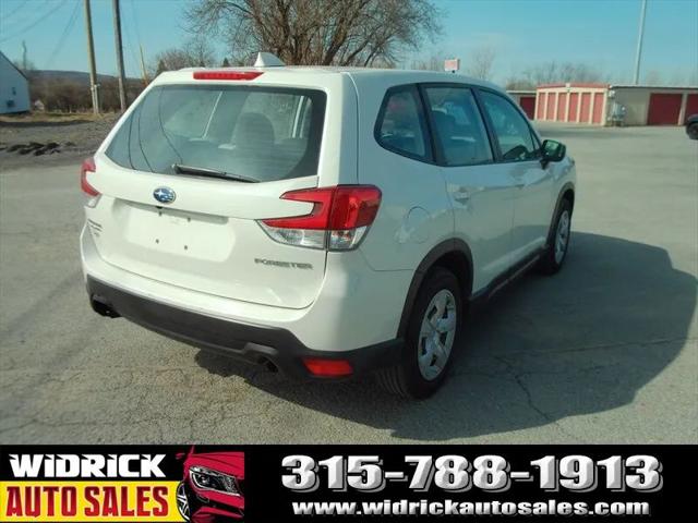2022 Subaru Forester Base