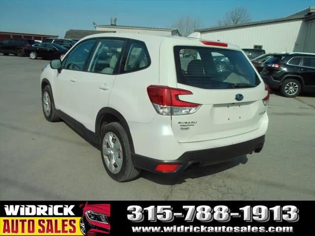 2022 Subaru Forester Base