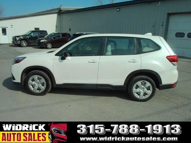 2022 Subaru Forester Base
