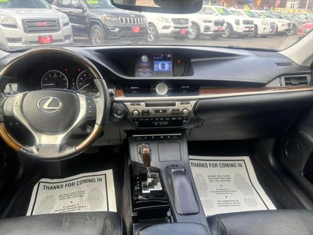 2015 Lexus ES 350 Crafted Line
