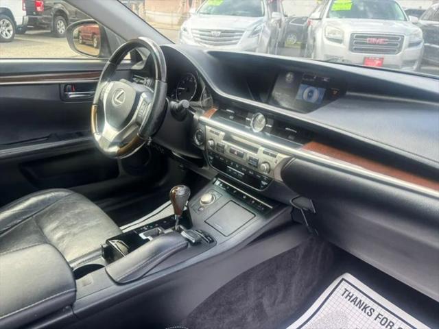 2015 Lexus ES 350 Crafted Line