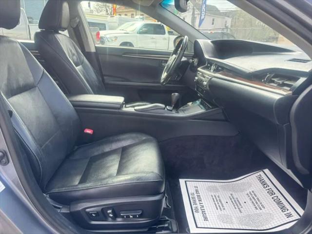 2015 Lexus ES 350 Crafted Line
