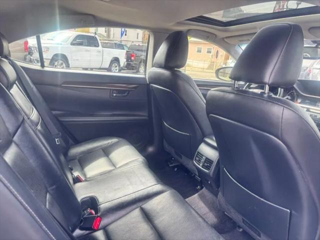 2015 Lexus ES 350 Crafted Line