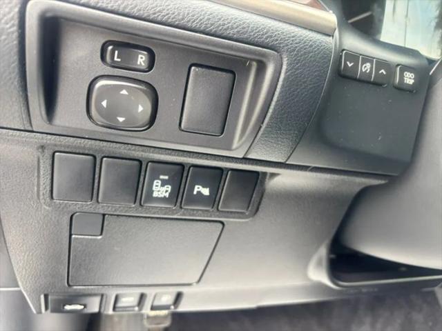 2015 Lexus ES 350 Crafted Line