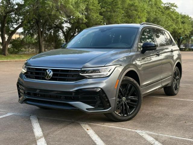 2022 Volkswagen Tiguan 2.0T SE R-Line Black