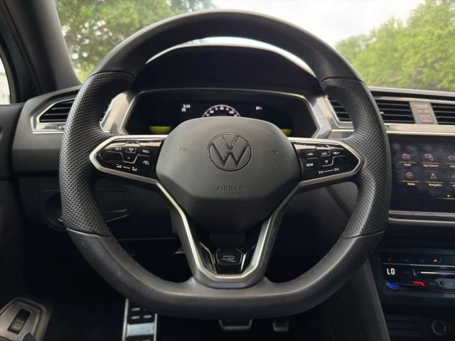 2022 Volkswagen Tiguan 2.0T SE R-Line Black