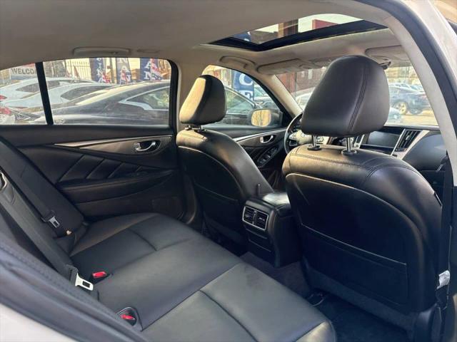 2017 INFINITI Q50 3.0t Signature Edition