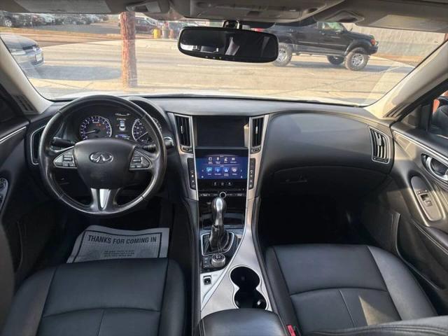 2017 INFINITI Q50 3.0t Signature Edition