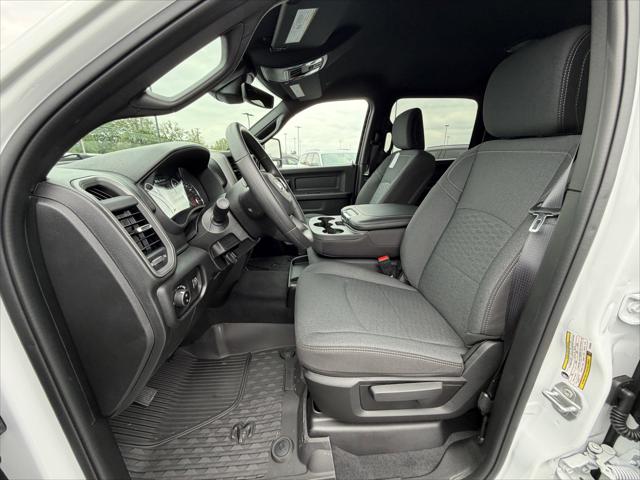 2026 Ram 2500 Black Express Crew Cab 4x4 6'4" Box
