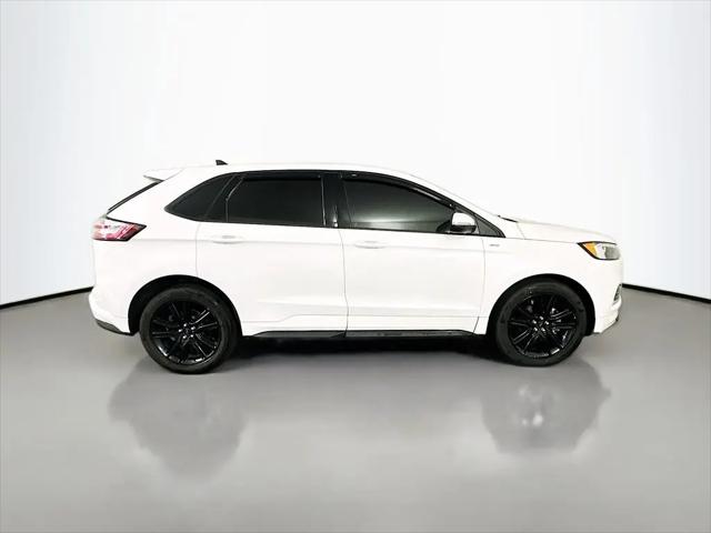 2020 Ford Edge ST-Line