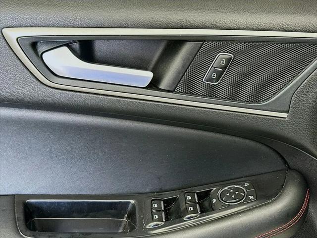 2020 Ford Edge ST-Line
