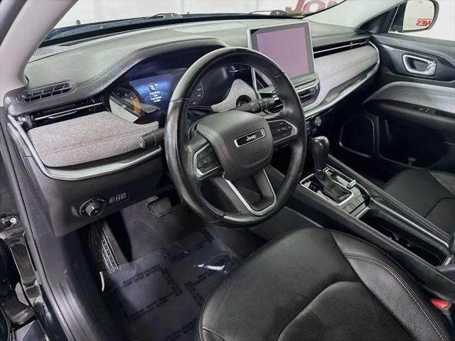 2022 Jeep Compass Latitude Lux 4x4