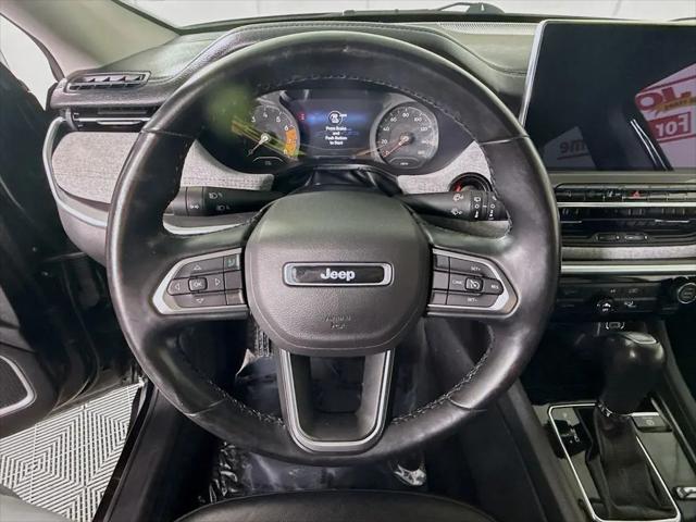 2022 Jeep Compass Latitude Lux 4x4