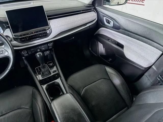 2022 Jeep Compass Latitude Lux 4x4