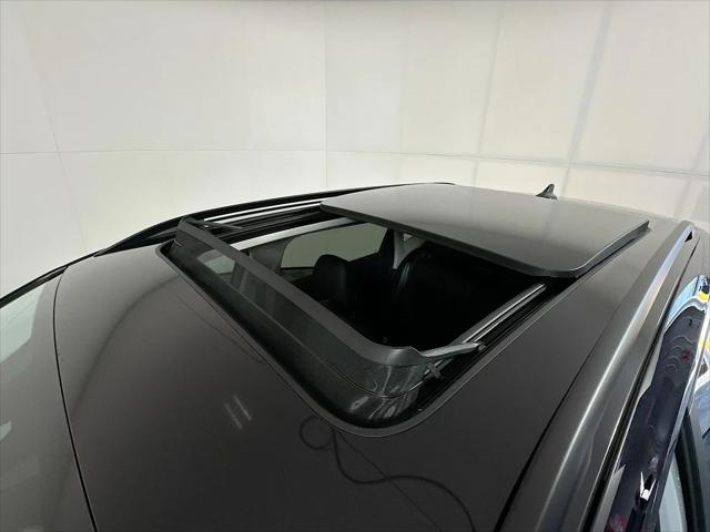 2026 Volkswagen Taos SE Black