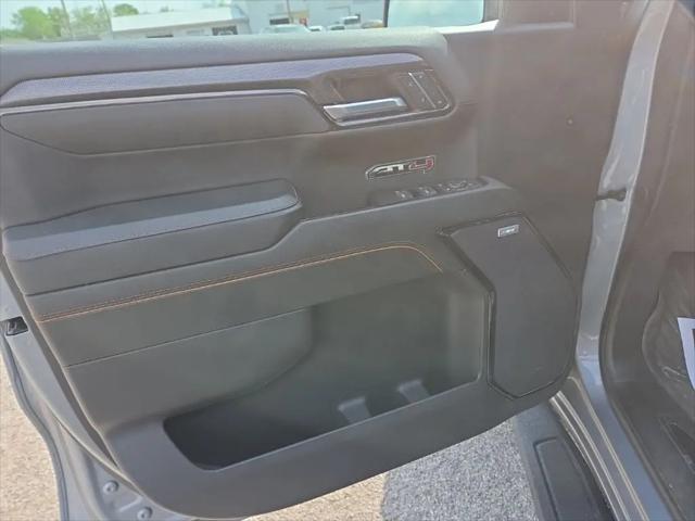 2023 GMC Sierra 1500 4WD Crew Cab Short Box AT4
