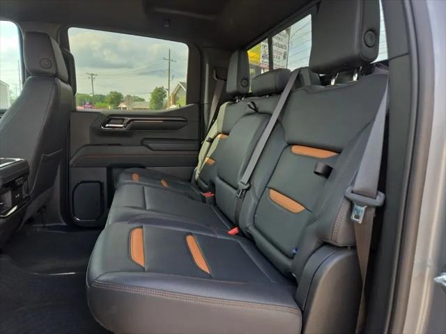 2023 GMC Sierra 1500 4WD Crew Cab Short Box AT4
