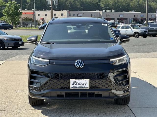 2026 Volkswagen Tiguan SE R-Line Black