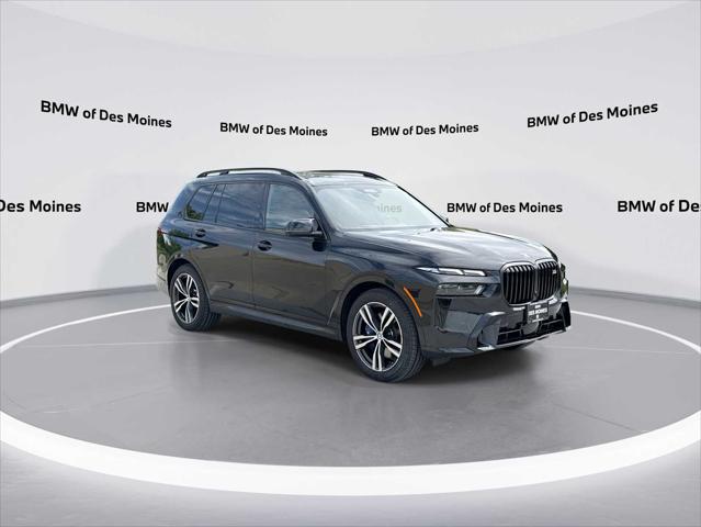 2025 BMW X7 M60i