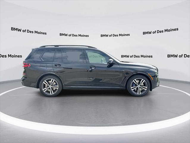 2025 BMW X7 M60i