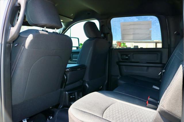 2026 Ram 3500 Tradesman Crew Cab 4x4 8' Box