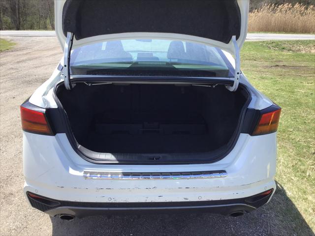 2021 Nissan Altima SR Intelligent AWD