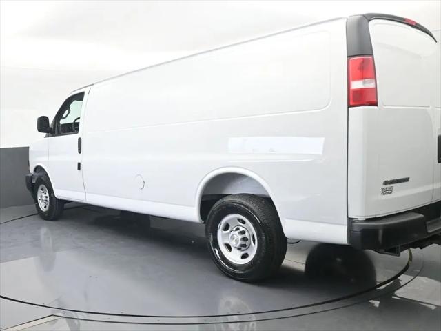 2026 Chevrolet Express Cargo Van 2500 Extended Wheelbase, WT, RWD