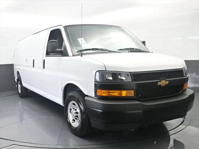 2026 Chevrolet Express Cargo Van 2500 Extended Wheelbase, WT, RWD