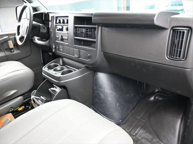 2026 Chevrolet Express Cargo Van 2500 Extended Wheelbase, WT, RWD