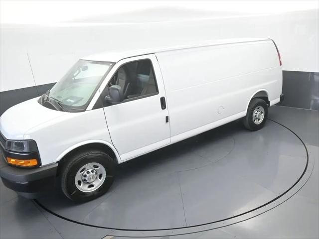 2026 Chevrolet Express Cargo Van 2500 Extended Wheelbase, WT, RWD