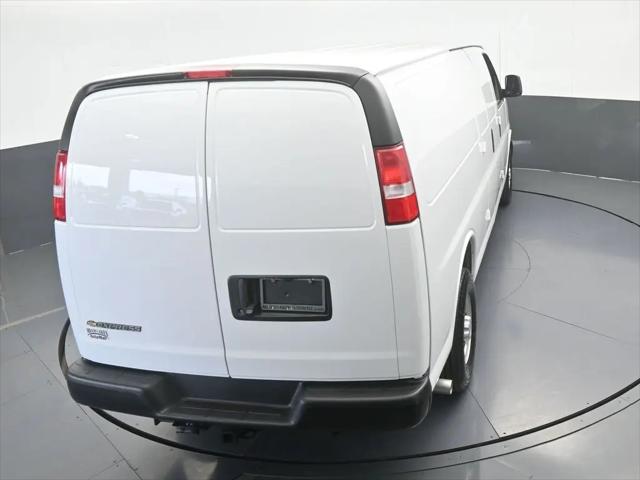 2026 Chevrolet Express Cargo Van 2500 Extended Wheelbase, WT, RWD