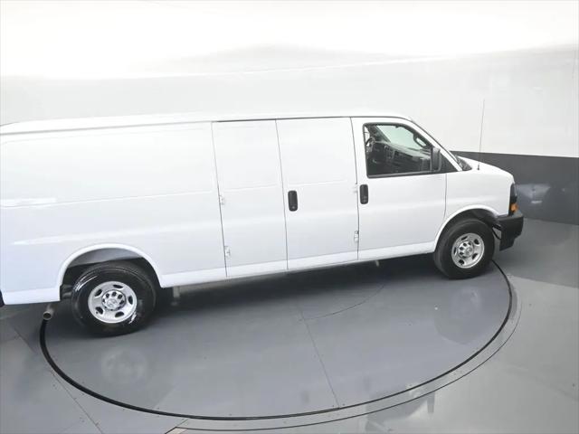 2026 Chevrolet Express Cargo Van 2500 Extended Wheelbase, WT, RWD