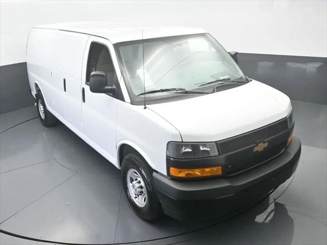 2026 Chevrolet Express Cargo Van 2500 Extended Wheelbase, WT, RWD